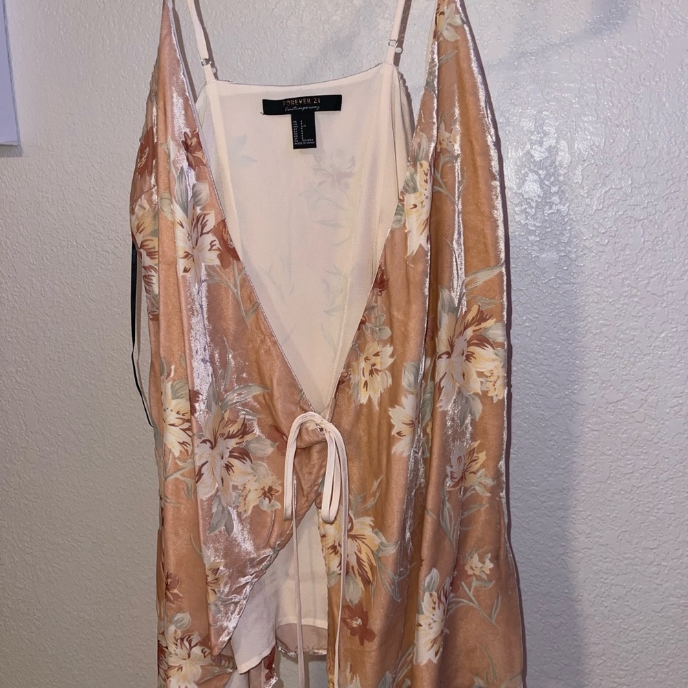 Forever 21 crisscross velvet dress